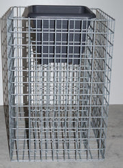Blumensäule Höhe 62 cm Grundfläche 42 x 42 cm MW 5 x 5 cm, feuerverzinkt inkl. Topf