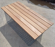 Gartenbank Cumaru 102 x 45 x 52 cm, MW 5 x 5 cm, feuerverzinkt