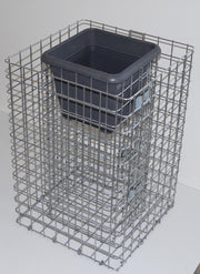 Blumensäule Höhe 60 cm Grundfläche 42 x 42 cm MW 5 x 5 cm, galvanisiert inkl. Topf